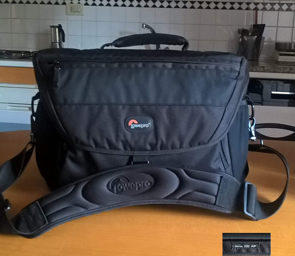 Borsa Lowe Pro_ml_.jpg